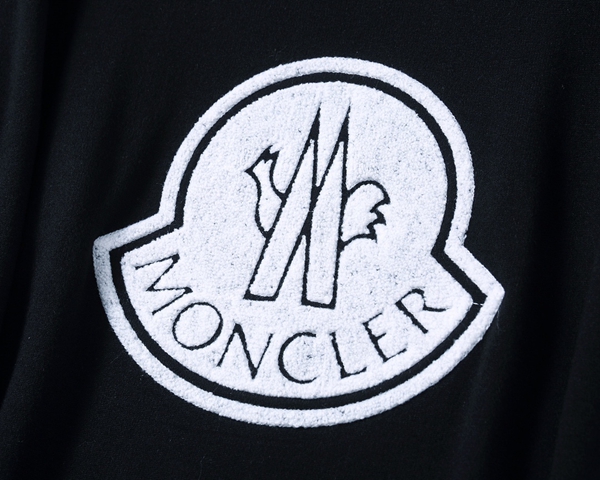 ブランドセーター角部分ディテール